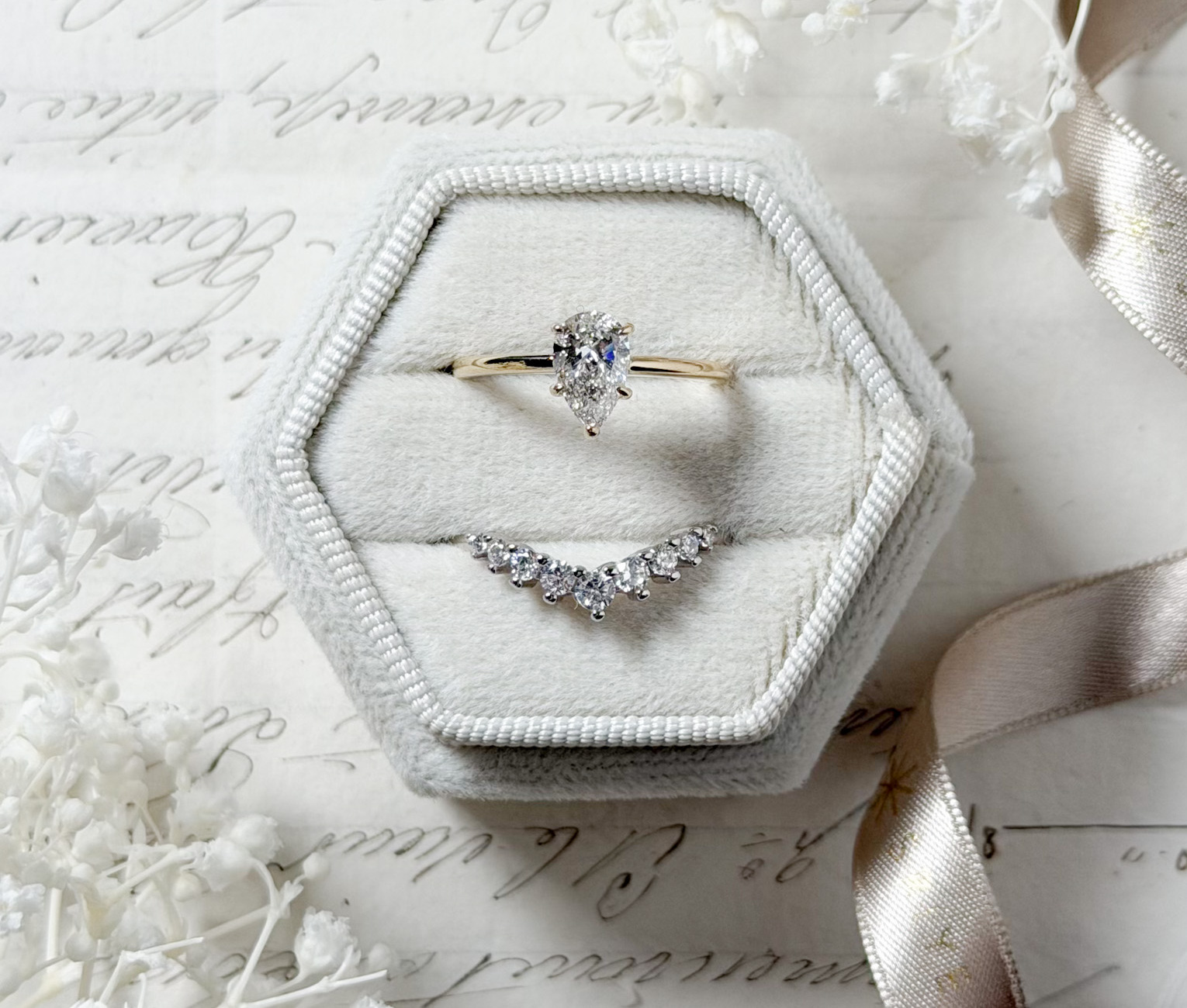 ジュエリーがあふれる 非日常の煌めき体験